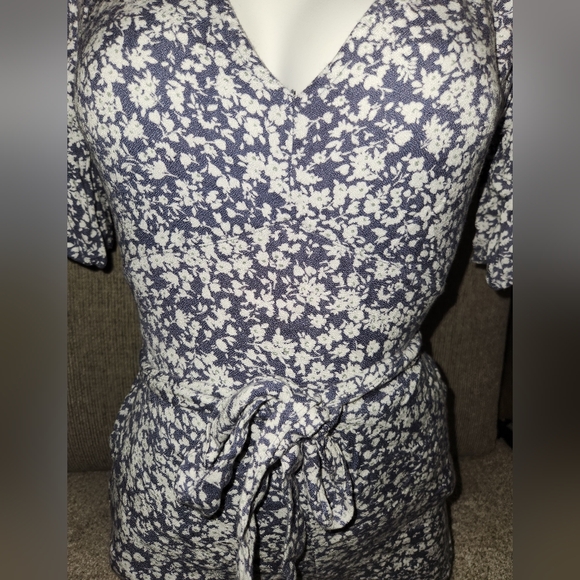Abercrombie romper - Picture 2 of 7